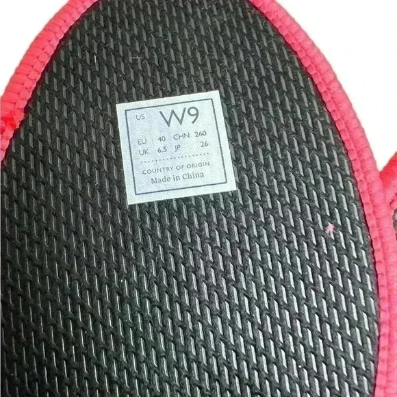 Rothys Round Toe Flats In Grapefruit RETIRED COLOR Size 9 - Picture 9 of 10